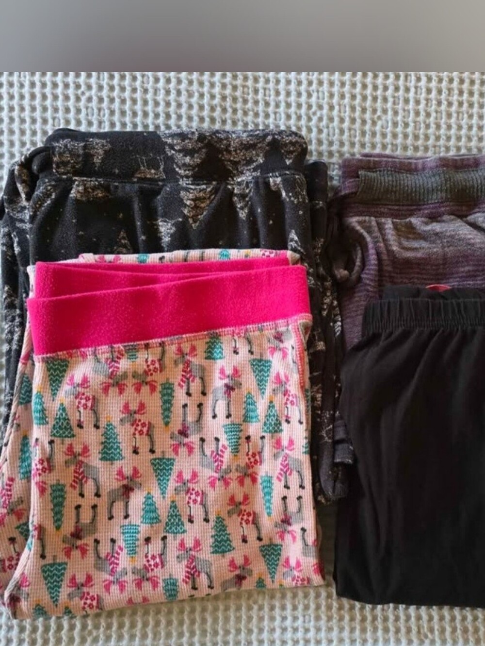 Womens Set Of 4 Pajama Bottoms Bundle Size L - Picture 1 of 5